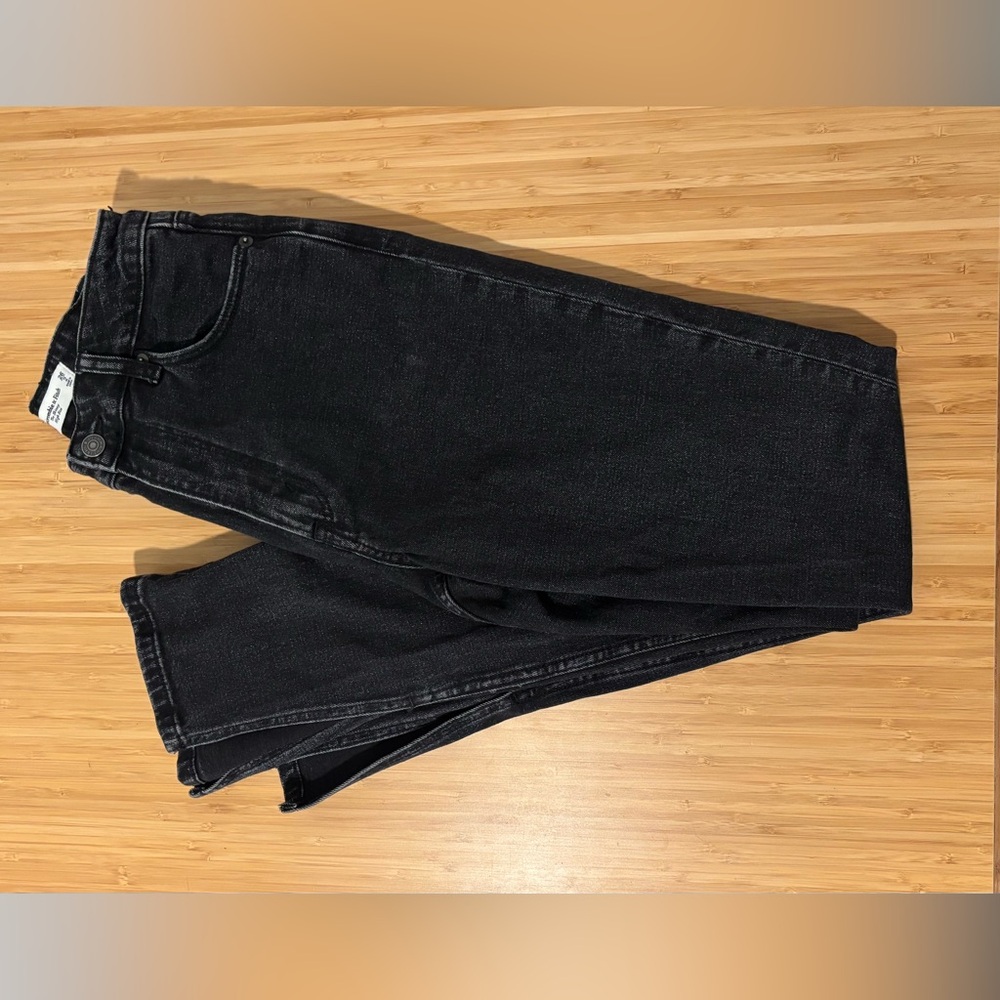 Abercrombie Curve Love the Skinny High Rise black jeans